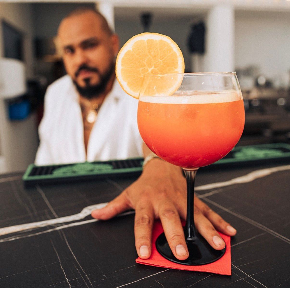 Cocktail cítrico com laranja